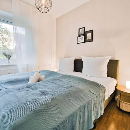 Heju - Altbau Meets Design - Parkplatz - Netflix Apartment Lubeck Exterior photo